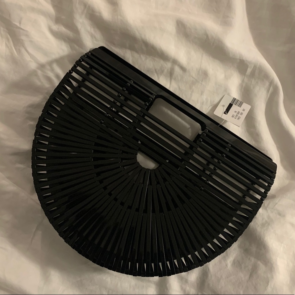 Cult Gaia Ark Clutch